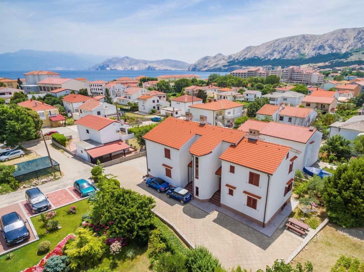 Zoro Apartment Baska  Exterior photo